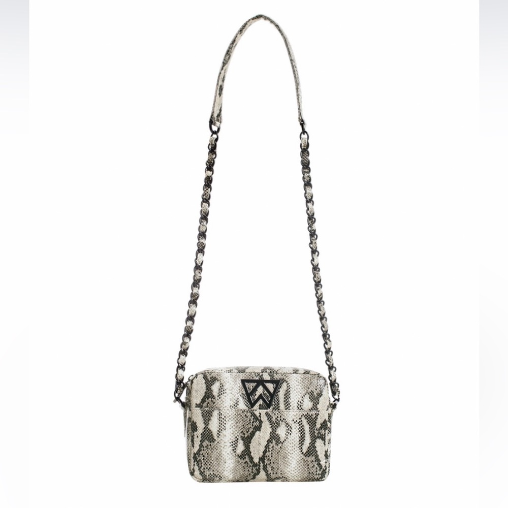 Kelly Wynne Snakeskin Black Crossbody Purse